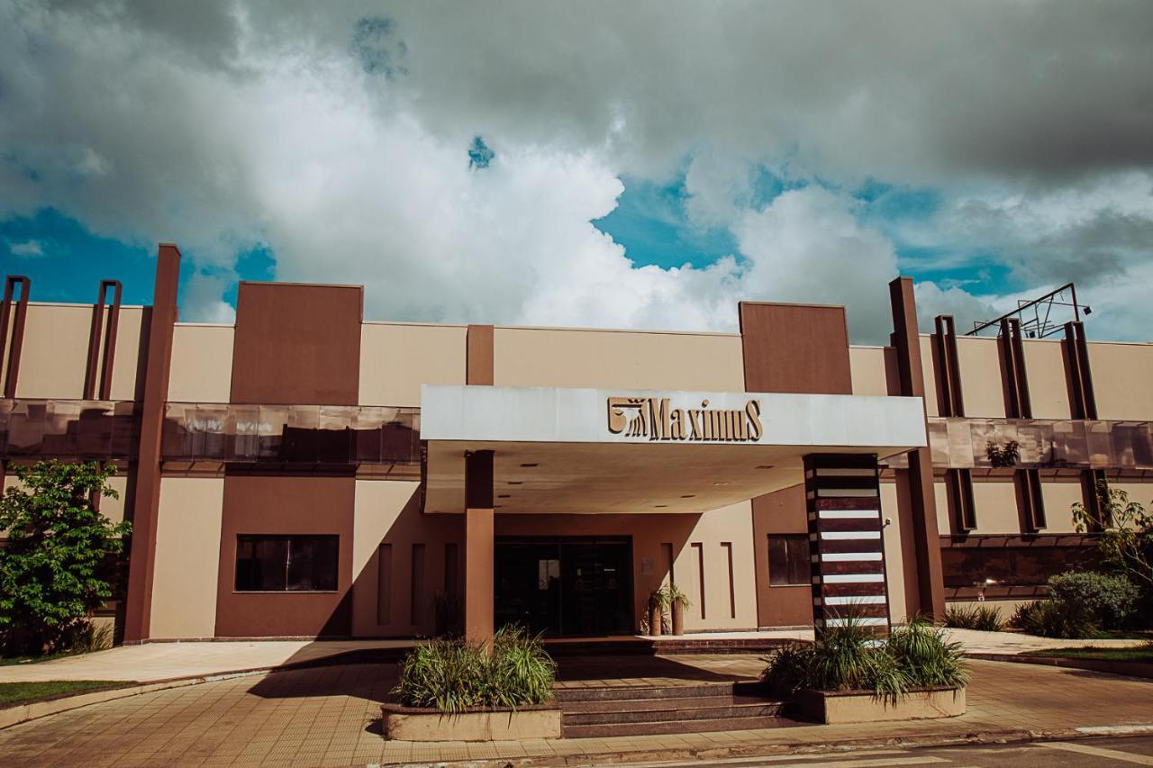 Maximus Business Hotel Ji-Parana Exterior photo